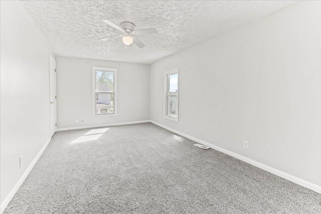 Building Photo - 436 Garfield Ave