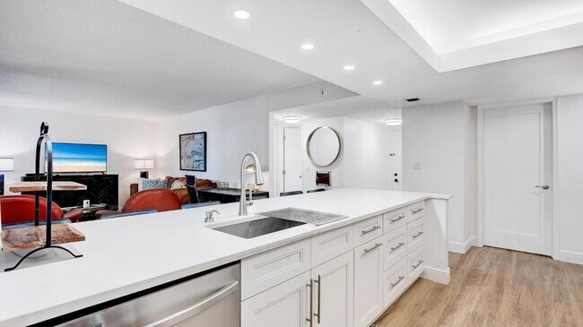 Building Photo - 955 Dotterel Rd