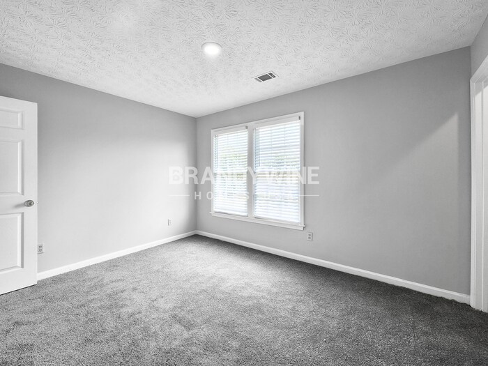 Building Photo - 4902 Fielding Way