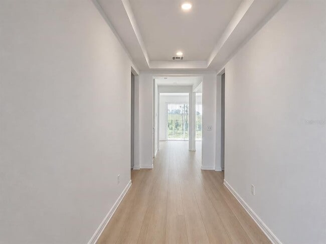 Building Photo - 5806 Fabry St