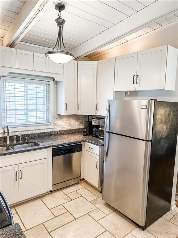 Building Photo - 2841 Cravenridge Dr NE