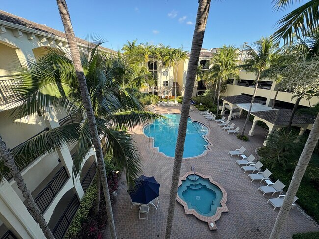 Building Photo - 2419 Renaissance Way