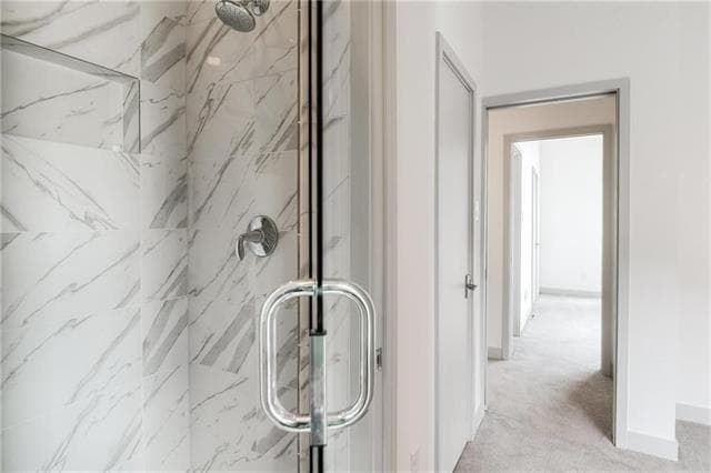 Building Photo - 2290 N Fitzhugh Ave