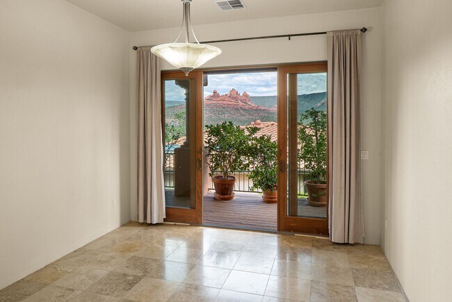Building Photo - Unfurnished, 1-year long-term rental