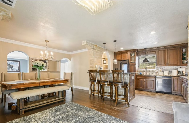 Building Photo - 18205 Great Falls Dr