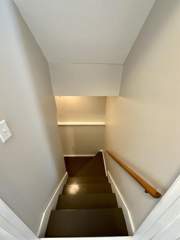 Building Photo - 320 Ring of Kerry Dr