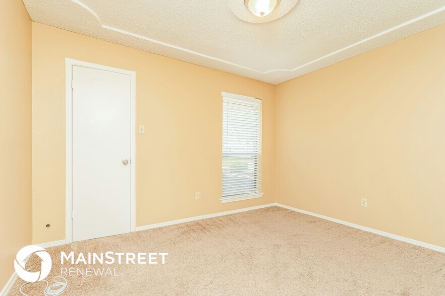 Building Photo - 3410 Dovecreek Dr