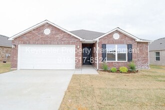 Building Photo - New Construction with Pond View! 4 Bed 2 Bath Broken Arrow