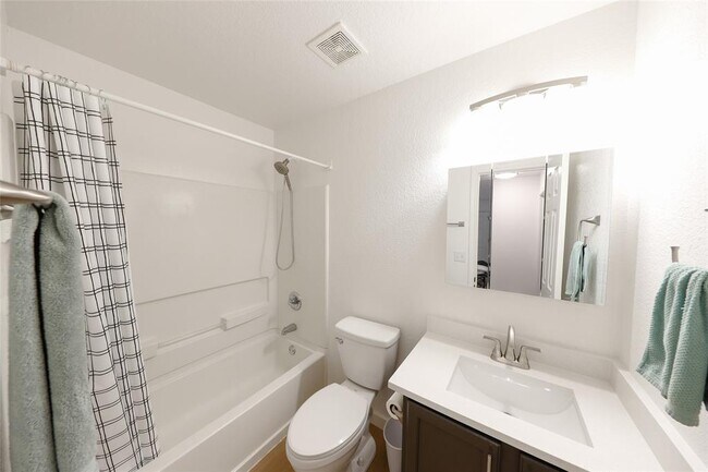 Building Photo - 11254 Dublin Cir
