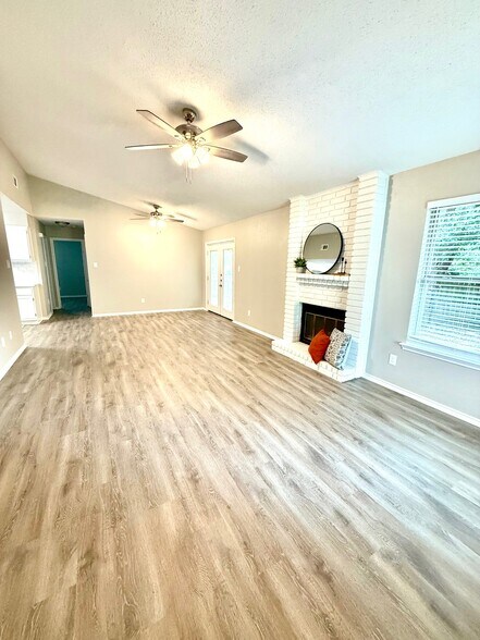 Living Room with Fireplace - 1115 Buttercup Cir