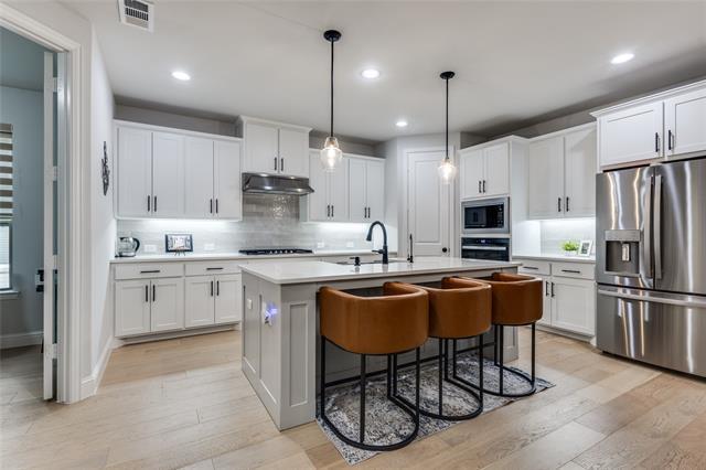 Building Photo - 8325 Mint Mews