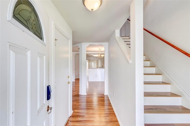 Building Photo - 1609 Anise Dr