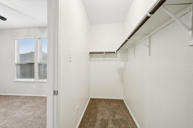 Building Photo - 212 La Dera Dr