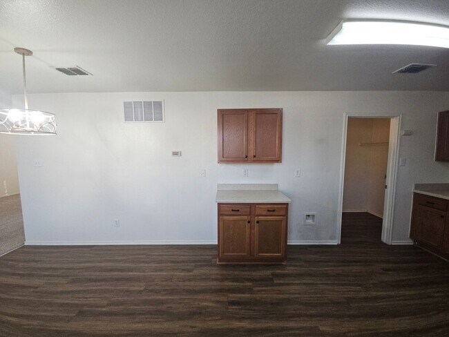 Building Photo - Beautiful 2 Story Home in Wakefield Heights-Burleson with Community Pool