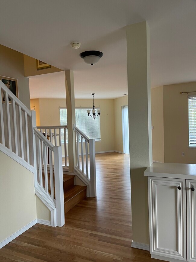 Building Photo - 15407 36th Dr SE