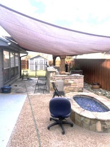 Building Photo - 2311 Richmond Cir