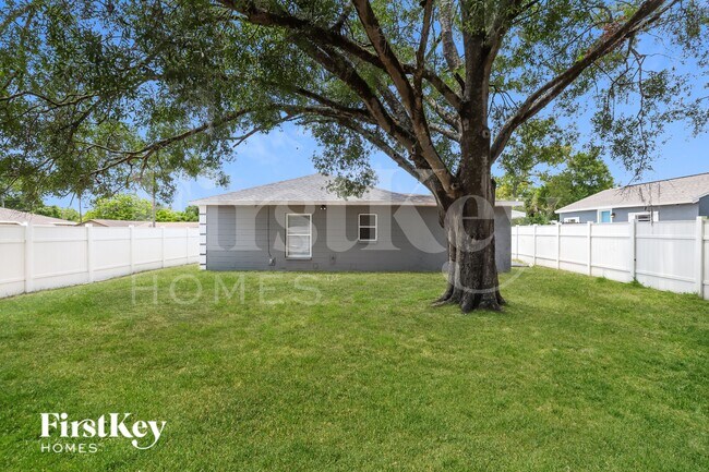 Building Photo - 3601 N Whittier St