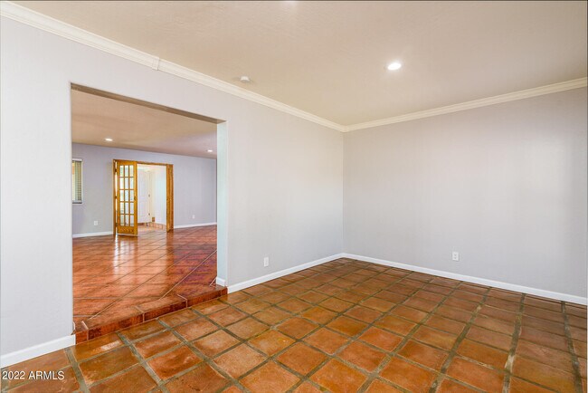 Building Photo - 655 N Merrill Rd