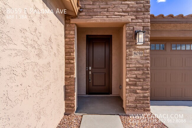Building Photo - 8059 E Paloma Ave