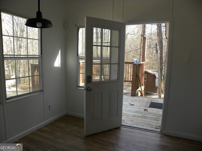 Building Photo - 174 Bell Acres Rd