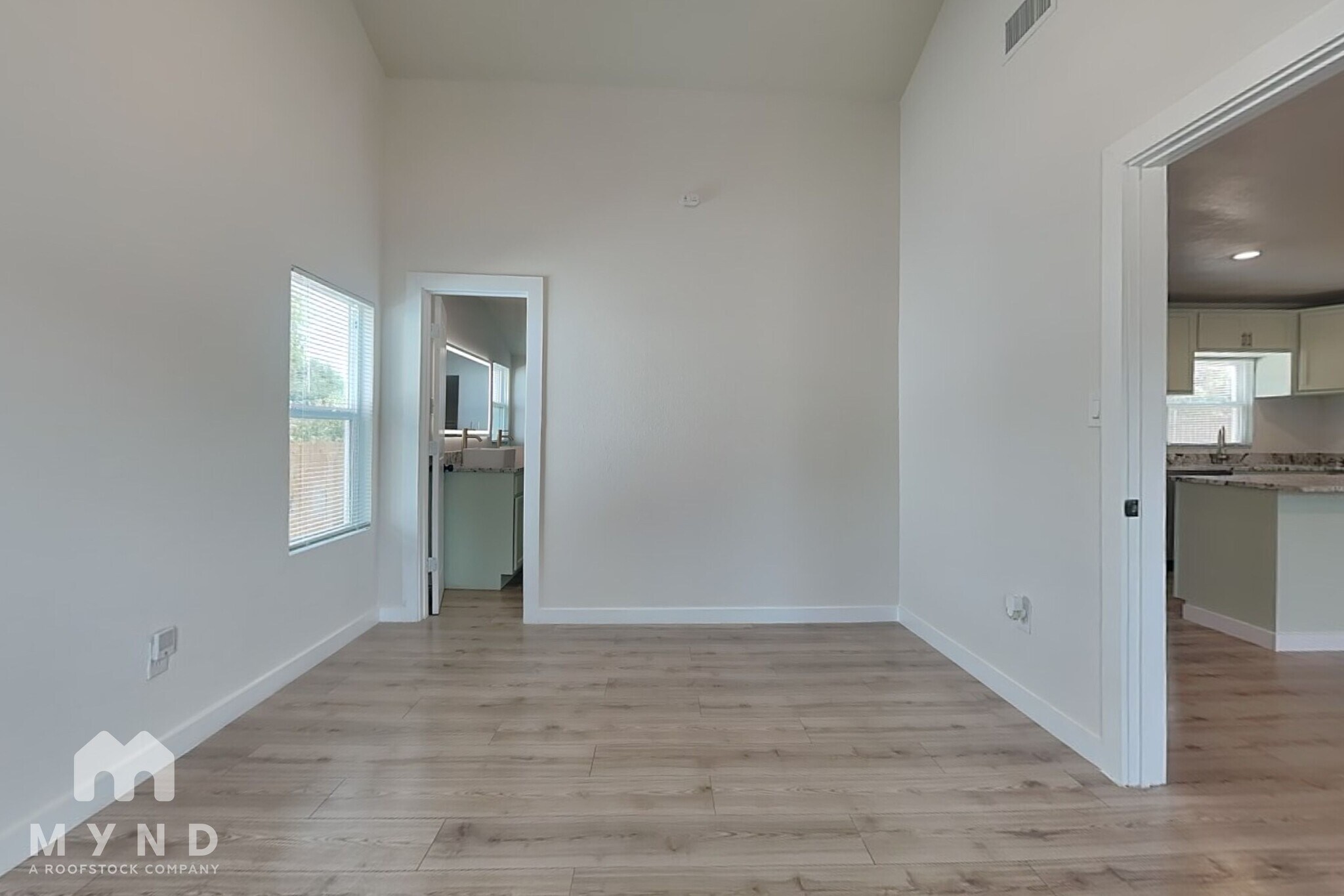Building Photo - 11427 Broadmoor Dr