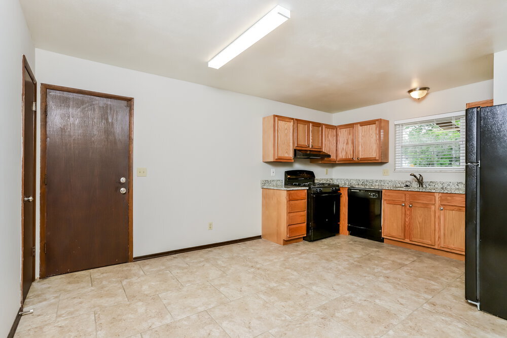 Building Photo - 1126 Borden Dr