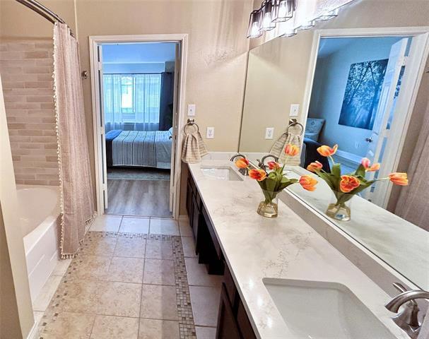 Building Photo - 2036 Signal Ridge Pl