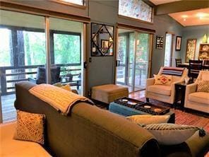 Building Photo - 48 Grisham Dr