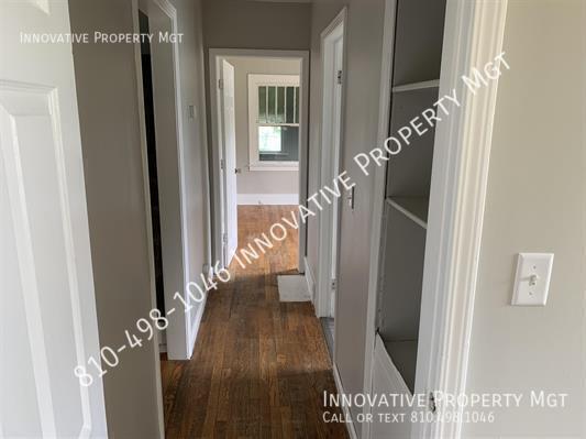 Building Photo - 1405 Lincoln Dr