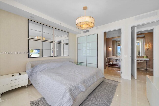 Building Photo - 9705 Collins Ave