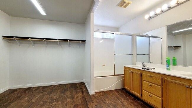 Building Photo - 8344 Golden Cypress Ave