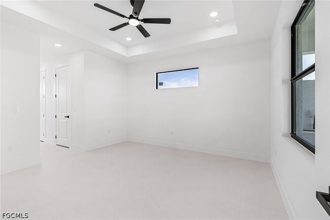 Building Photo - 417 SW 23rd Terrace