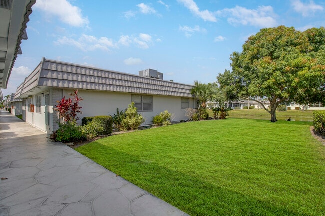 Building Photo - 175 Valencia H