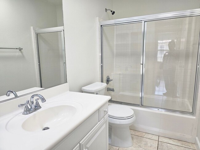 Building Photo - 2862 Echo Springs Dr