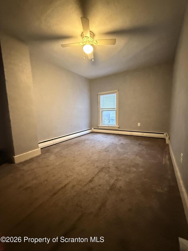 Building Photo - 440 S 9th Ave