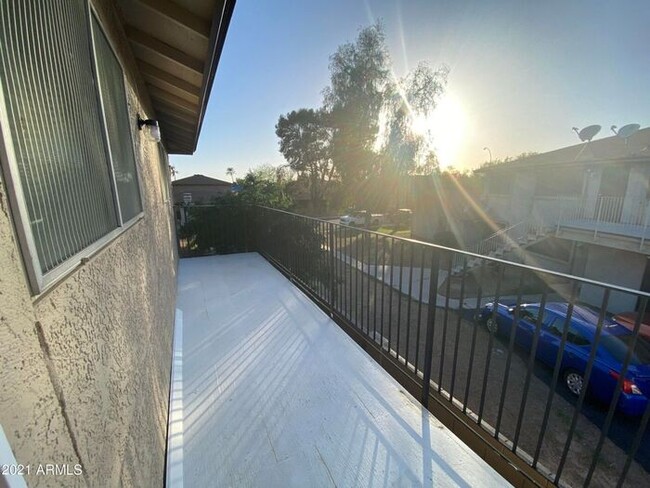 Building Photo - ONE MONTH FREE! Eligible applicants may qualify for a $0 MOVE-IN DEPOSIT, subject to credit appro...