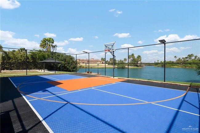 Building Photo - 43 Antigua Dr