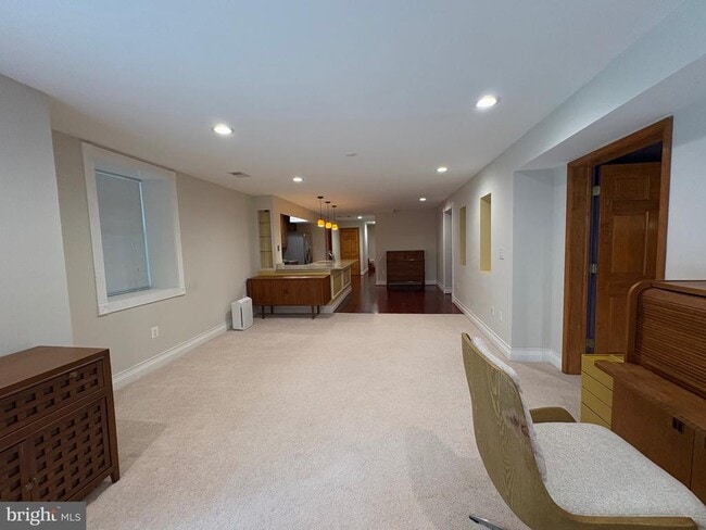 Building Photo - 38 Cherry Hill Dr