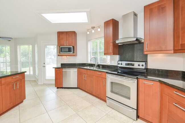 Building Photo - 6310 Oakburl Ln