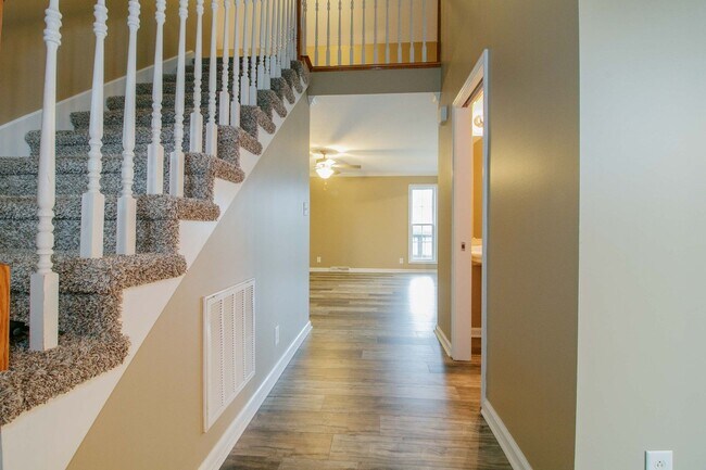 Building Photo - 284 Ballygar Ct