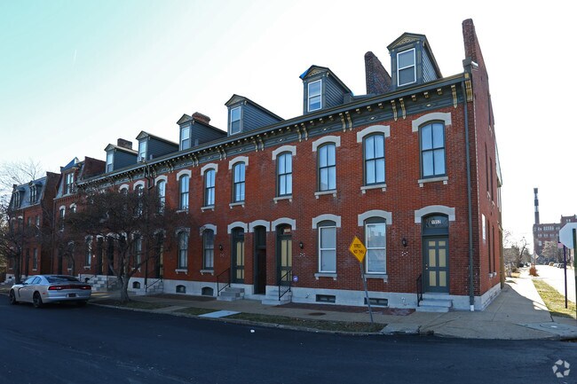 Building Photo - Benton Street Apartments