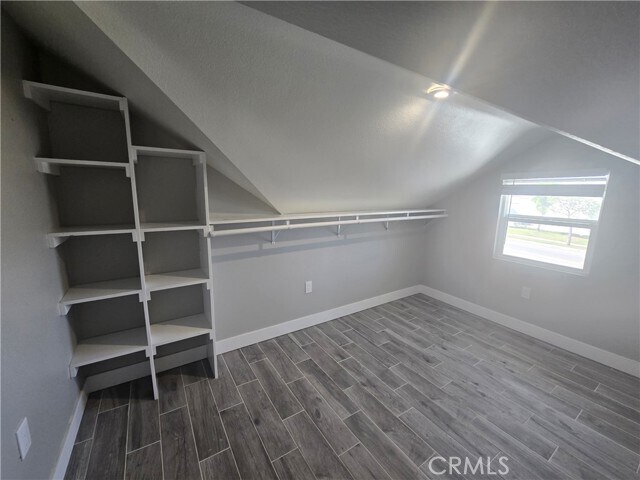 Building Photo - 136 N Sheridan St