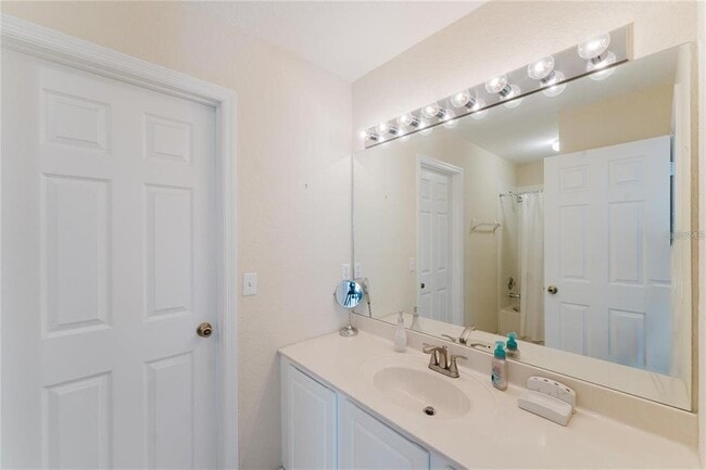 Building Photo - 8563 Greenbank Blvd