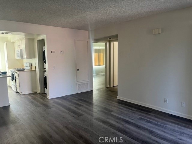 Building Photo - 44220 San Pablo Ave