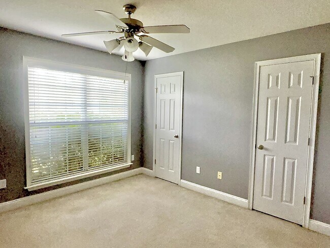 Building Photo - 46 Live Oak Trail