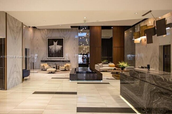 Building Photo - 1100 Biscayne Blvd