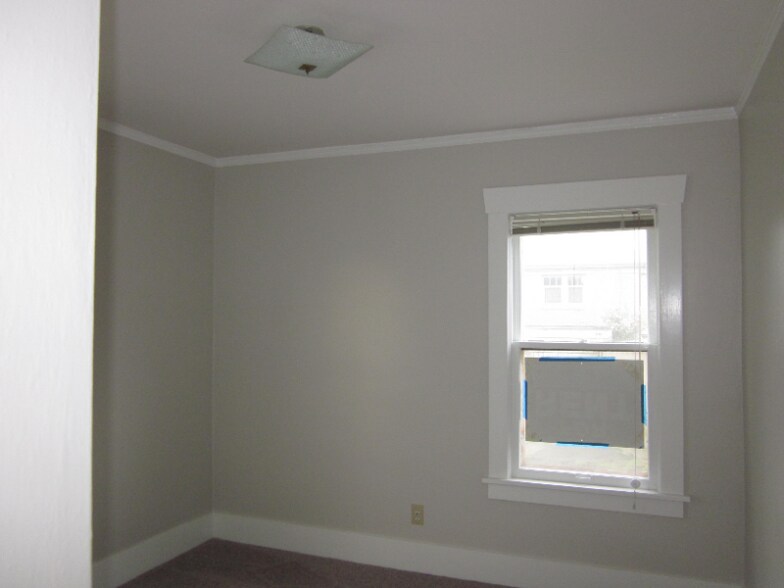 Building Photo - 840 NW 56th St