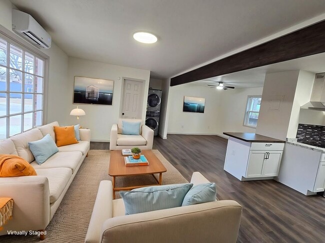 Building Photo - 420 W Huntington Ave