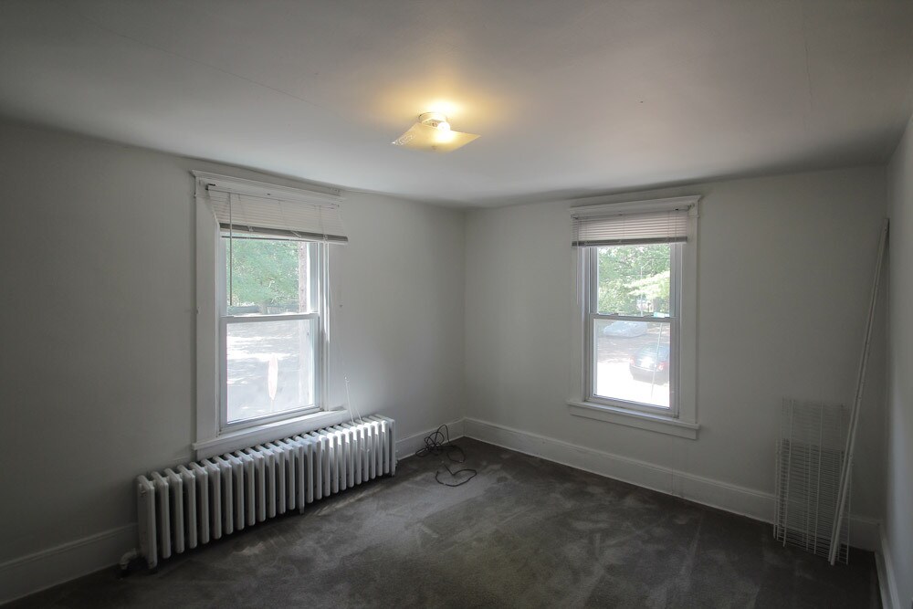 Building Photo - 605 Mifflin Ave