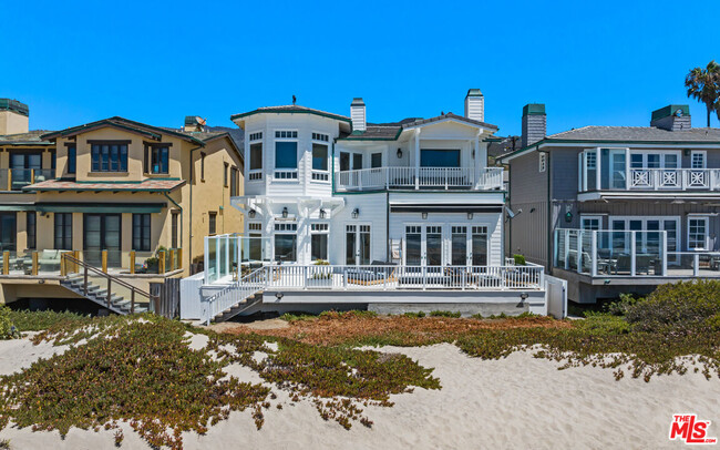 Building Photo - 30718 Pacific Coast Hwy